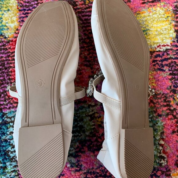 Light Pink Flats - Picture 2 of 3